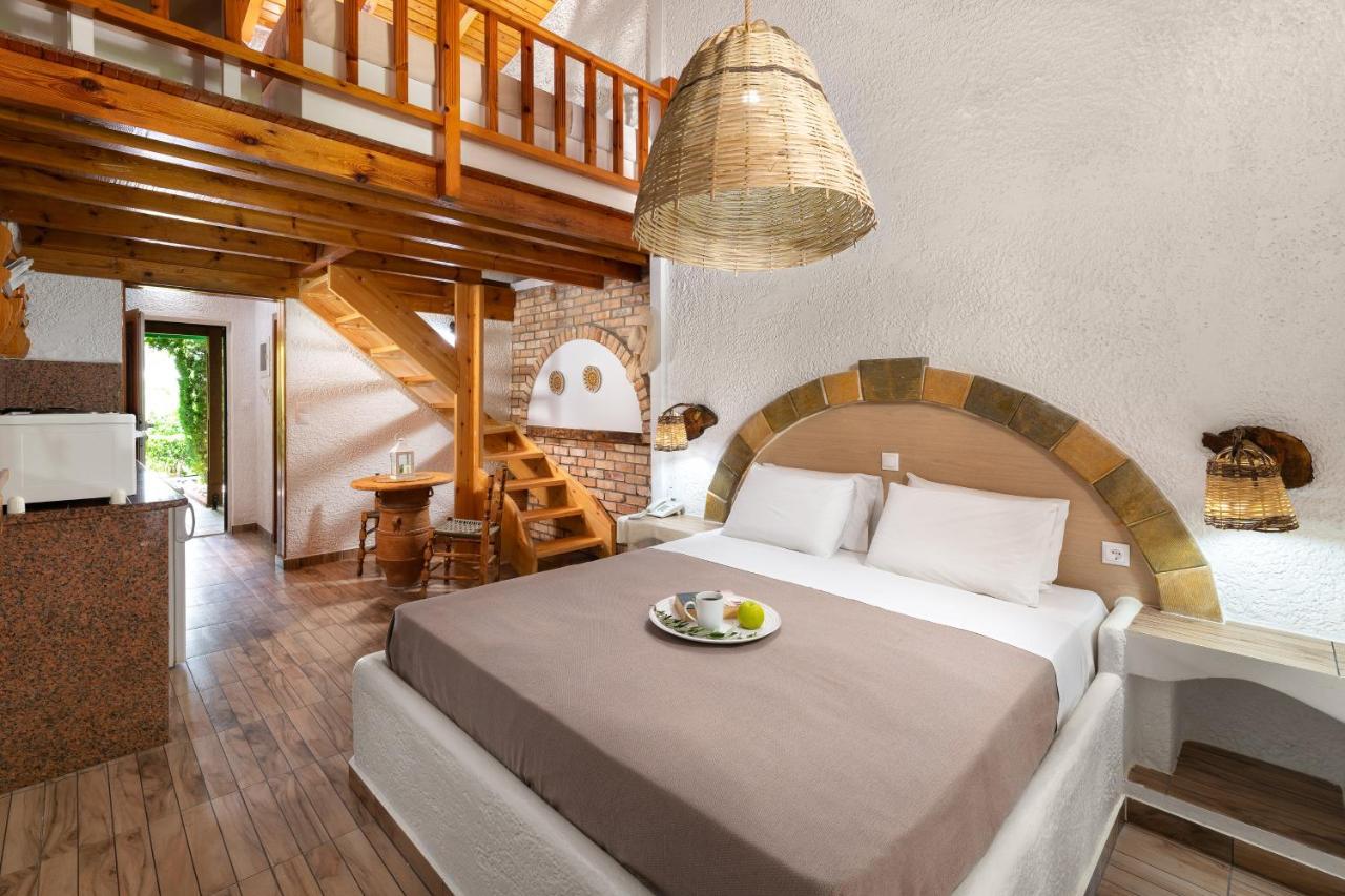 Elefteria Apts & Suites โคลิมเบีย ภายนอก รูปภาพ